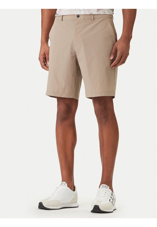 EA7 Emporio Armani Szorty sportowe 7M000194 AF14589 U6167 Beżowy Regular Fit. Kolor: beżowy. Materiał: syntetyk