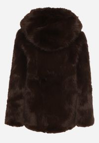 Born2be - Brązowa Kurtka Futerko Oversize z Kapturem Unillea. Okazja: na co dzień. Typ kołnierza: kaptur. Kolor: brązowy. Materiał: futro. Styl: casual, elegancki #5