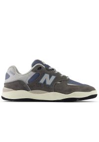 Buty New Balance Numeric NM1010JP - szare. Kolor: szary. Materiał: guma, skóra, tkanina, zamsz, materiał. Szerokość cholewki: normalna. Sport: skateboard, bieganie, fitness