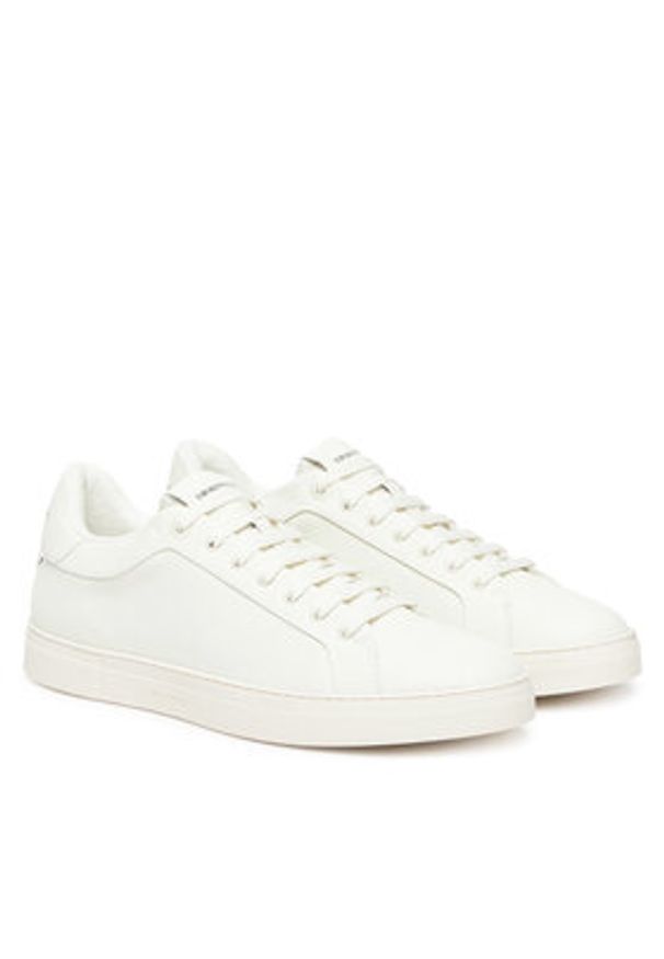 Emporio Armani Sneakersy EM003844 AF20004 U0003 Biały. Kolor: biały. Materiał: skóra
