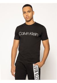 Calvin Klein T-Shirt Logo K10K104063 Czarny Regular Fit. Kolor: czarny. Materiał: bawełna #1