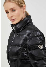 EA7 Emporio Armani kurtka damska kolor czarny zimowa. Typ kołnierza: kaptur. Kolor: czarny. Materiał: materiał. Sezon: zima #6