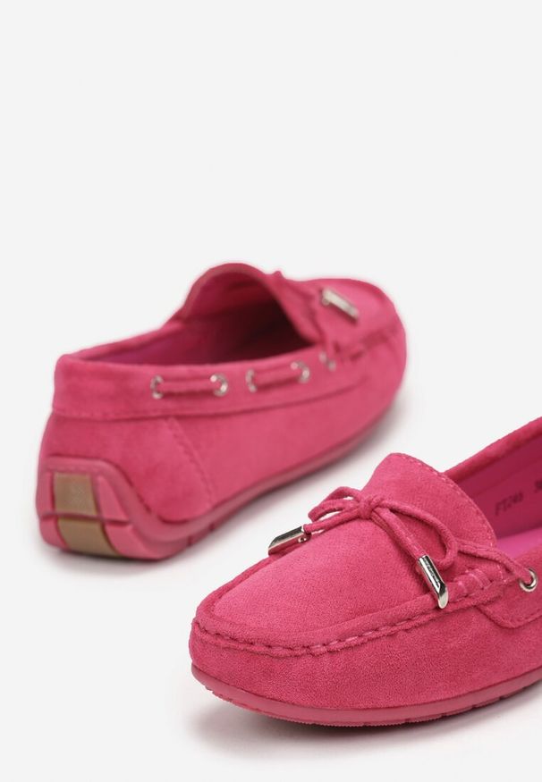Born2be - Fuksjowe Mokasyny na Płaskiej Podeszwie z Kokardką Ariteia. Okazja: na co dzień, na spotkanie biznesowe, do pracy. Kolor: różowy. Materiał: jeans. Wzór: aplikacja. Obcas: na płaskiej podeszwie. Styl: biznesowy, casual, elegancki