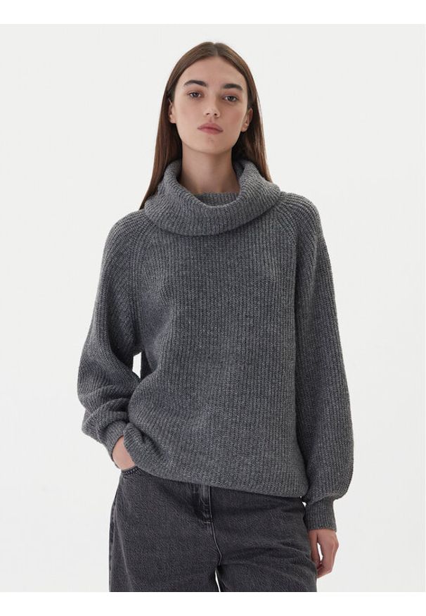 only - ONLY Golf Whitney 15353187 Szary Oversize. Typ kołnierza: golf. Kolor: szary. Materiał: syntetyk