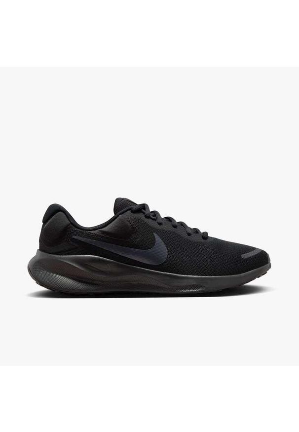 Buty do biegania męskie Nike Revolution 7. Zapięcie: sznurówki. Kolor: czarny. Materiał: syntetyk, tkanina, materiał. Szerokość cholewki: normalna. Model: Nike Revolution. Sport: bieganie