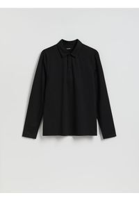 Reserved - Koszulka polo z bawełną merceryzowaną - czarny. Typ kołnierza: polo. Kolor: czarny. Materiał: bawełna #1