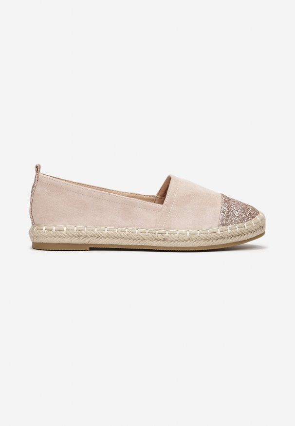 Born2be - Różowe Espadryle Nysalenia. Nosek buta: okrągły. Zapięcie: bez zapięcia. Kolor: różowy. Szerokość cholewki: normalna. Obcas: na platformie