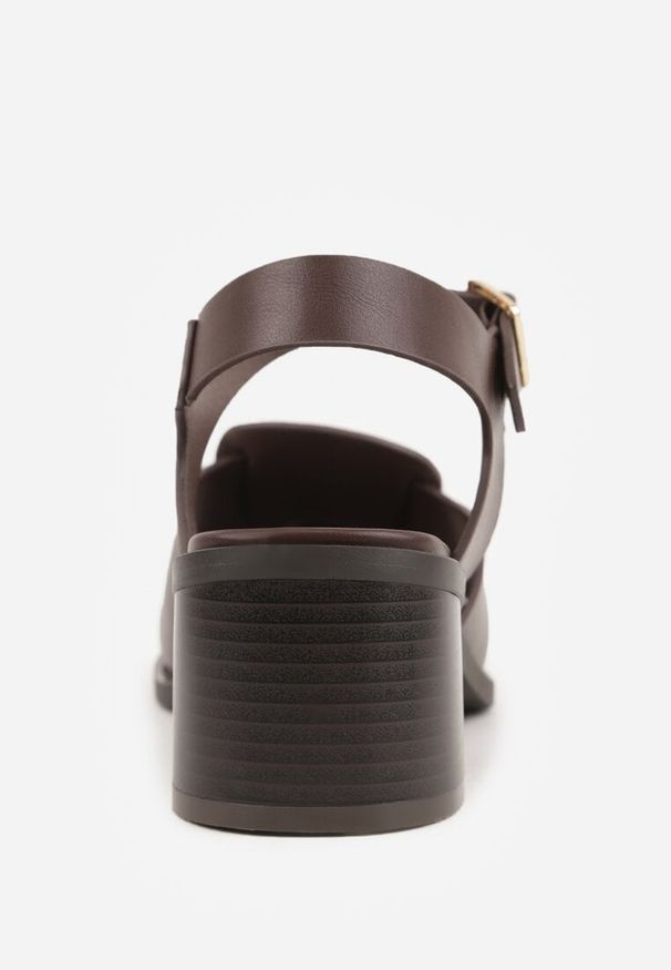 Renee - Ciemnobrązowe Sandały na Słupku z Geometryczną Cholewką Aiganele. Zapięcie: sprzączka. Kolor: brązowy. Materiał: jeans. Wzór: geometria. Obcas: na słupku. Styl: klasyczny. Wysokość obcasa: średni