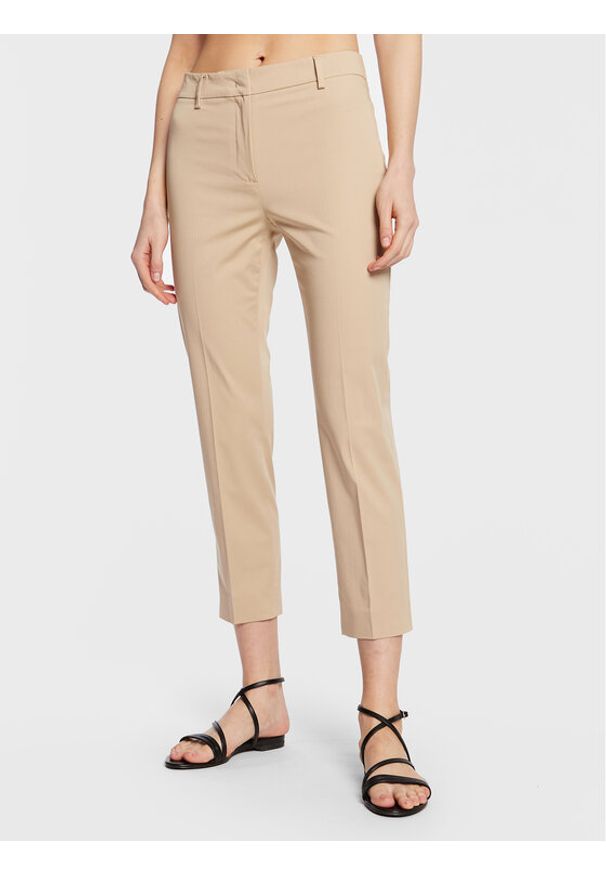 Weekend Max Mara Spodnie materiałowe Cecco 23513106 Beżowy Slim Fit. Kolor: beżowy. Materiał: materiał, bawełna