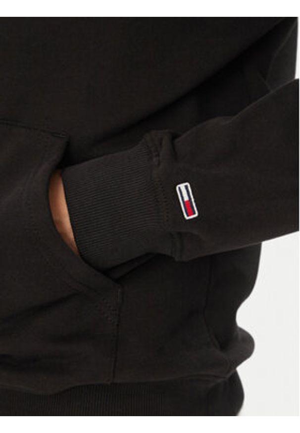 Tommy Jeans Bluza Entry Graphic DM0DM20847 Czarny Regular Fit. Kolor: czarny. Materiał: bawełna