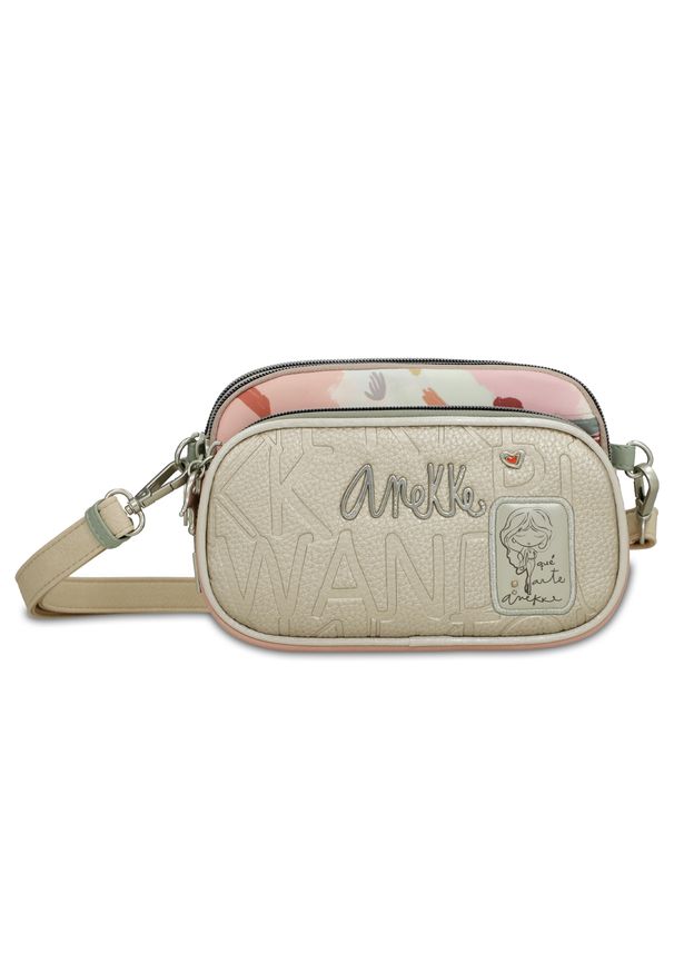 Srebrna Oryginalna Średnia Torebka Na Ramię Anekke Z Serii Alma. Kolor: srebrny. Wzór: aplikacja. Dodatki: z aplikacjami, z breloczkiem. Materiał: zdobione. Rozmiar: średnie. Styl: casual. Rodzaj torebki: na ramię