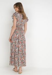 Born2be - Czarno-Biała Sukienka Rhenosyne. Okazja: na co dzień. Kolor: biały. Materiał: materiał. Wzór: kolorowy, kwiaty. Sezon: lato. Typ sukienki: kopertowe, rozkloszowane. Styl: casual. Długość: maxi #3