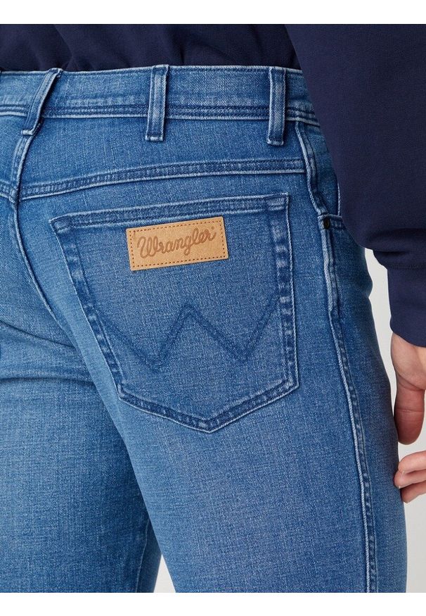 Wrangler - WRANGLER TEXAS SLIM SPODNIE MĘSKIE EASY DAYS W12SHN42M 112328892