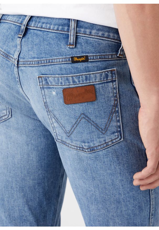 Wrangler - WRANGLER LARSTON MĘSKIE SPODNIE JEANSOWE LIGHT INDIGO W18S59X4E 112324511