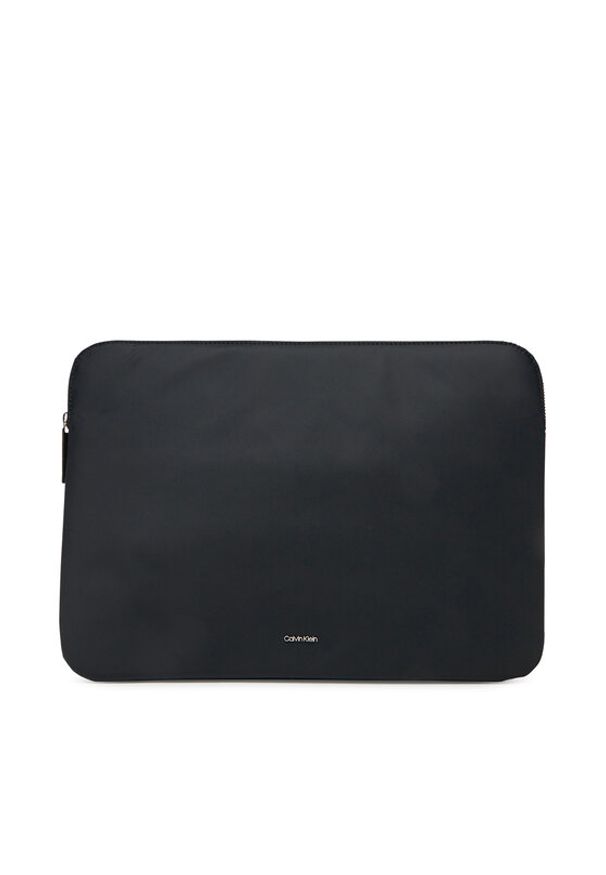 Calvin Klein Etui na laptopa Business Tech Laptop Sleeve K50K512937 Czarny. Kolor: czarny. Materiał: materiał