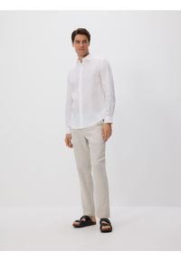Reserved - Lniana koszula regular fit - biały. Kolor: biały. Materiał: len #1