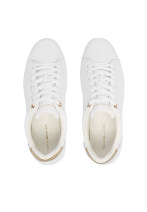 TOMMY HILFIGER - Tommy Hilfiger Sneakersy Essential Chic Court Sneaker FW0FW09019 Biały. Kolor: biały. Materiał: skóra