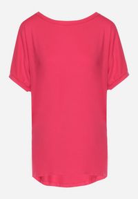 Born2be - Ciemnoróżowy T-shirt z Krótkimi Rękawami i Dłuższym Tyłem Cercisa. Okazja: na co dzień. Typ kołnierza: dekolt w serek. Kolor: różowy. Materiał: bawełna, jeans. Długość rękawa: krótki rękaw. Długość: krótkie. Styl: klasyczny, casual