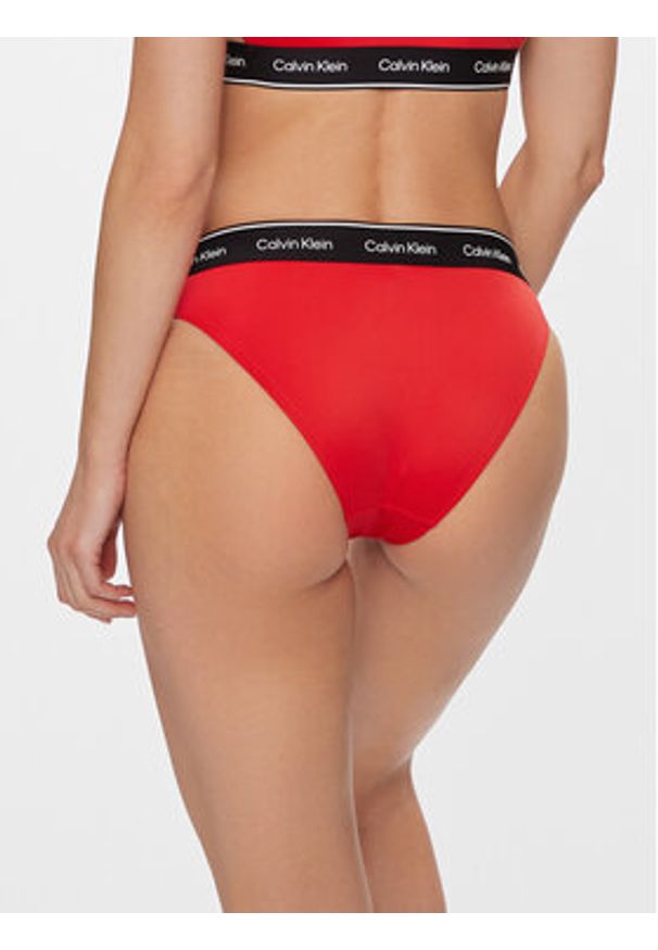 Calvin Klein Swimwear Dół od bikini KW0KW02428 Czerwony. Kolor: czerwony. Materiał: syntetyk