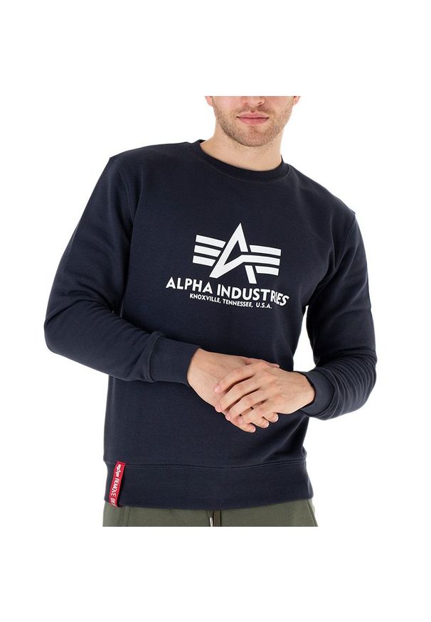 Bluza Alpha Industries Basic 17830202 - granatowa. Kolor: niebieski. Materiał: bawełna, poliester, tkanina. Styl: klasyczny, sportowy