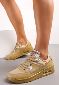 Born2be - Beżowe Buty Sportowe Nymerris. Zapięcie: sznurówki. Kolor: beżowy. Materiał: materiał. Szerokość cholewki: normalna. Wzór: aplikacja #1