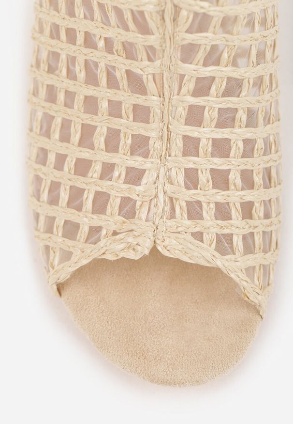 Renee - Beżowe Siateczkowe Botki Vices na Słupku Sovhira. Okazja: na co dzień, na imprezę. Kolor: beżowy. Materiał: materiał. Sezon: lato. Obcas: na słupku. Styl: elegancki, casual