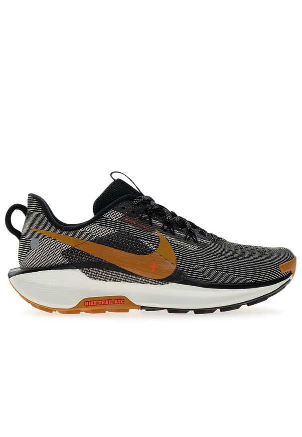 Buty męskie Nike React Pegasus Trail 5 DV3864-009 - czarne. Kolor: czarny. Materiał: tkanina, guma. Szerokość cholewki: normalna. Sport: bieganie