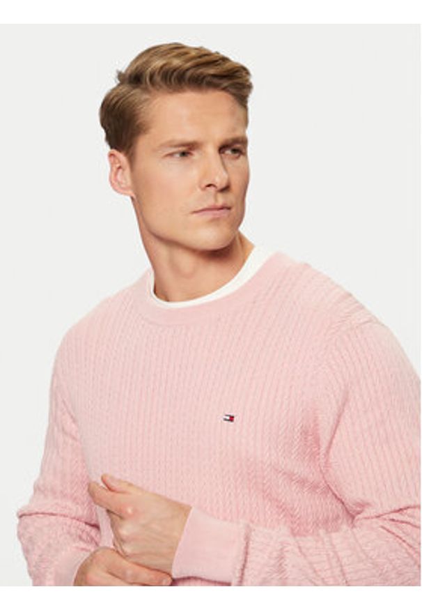 TOMMY HILFIGER - Tommy Hilfiger Sweter MW0MW37400 Różowy Slim Fit. Kolor: różowy. Materiał: bawełna
