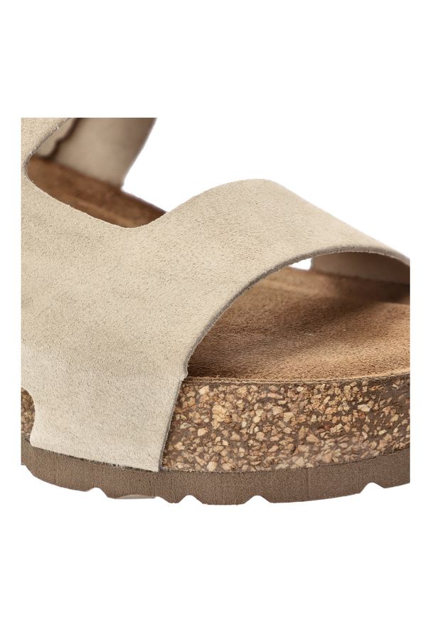 Sandały damskie Yokono, cholewka ze skóry naturalnej zamszowej z szerokimi paskami z zapięciem na rzep, beżowe, Wiwi-261 Ser Crudo. Zapięcie: rzepy. Kolor: beżowy. Materiał: skóra, zamsz