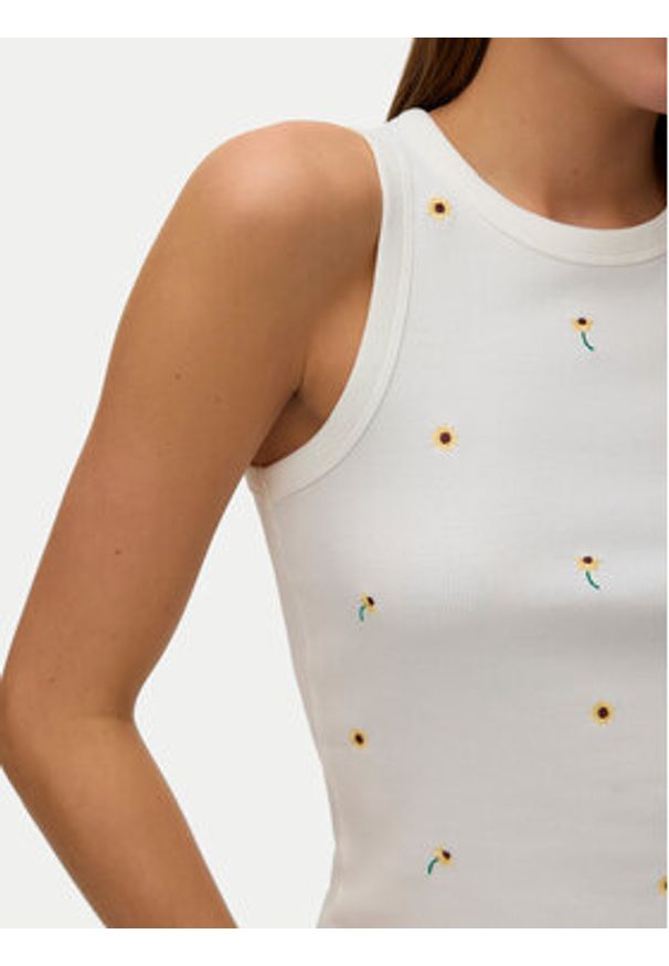 Vero Moda Top Naja 10341964 Biały Slim Fit. Kolor: biały. Materiał: bawełna