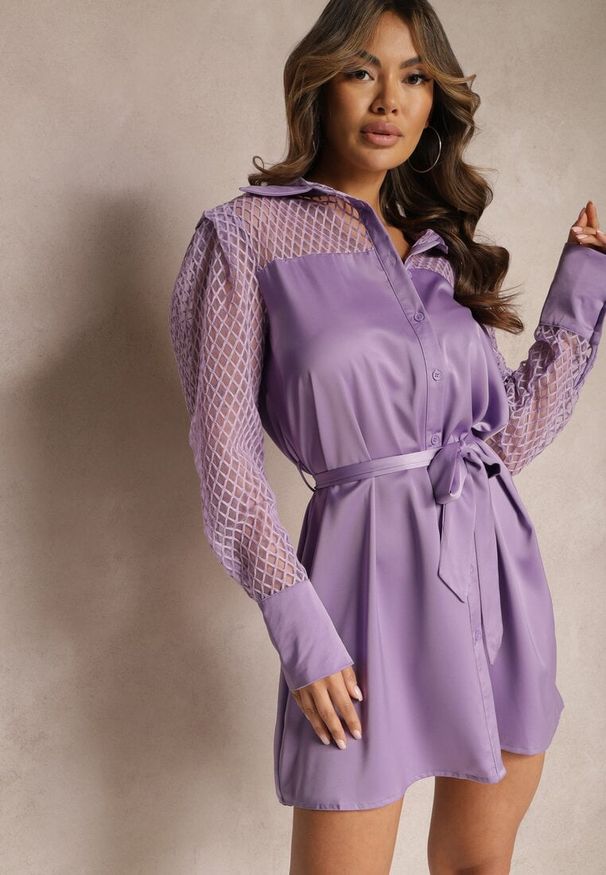 Renee - Fioletowa Mini Sukienka o Koszulowym Fasonie z Materiałowym Paskiem i Siateczką Idanes. Kolor: fioletowy. Materiał: materiał. Sezon: jesień, wiosna. Typ sukienki: koszulowe. Styl: elegancki. Długość: mini