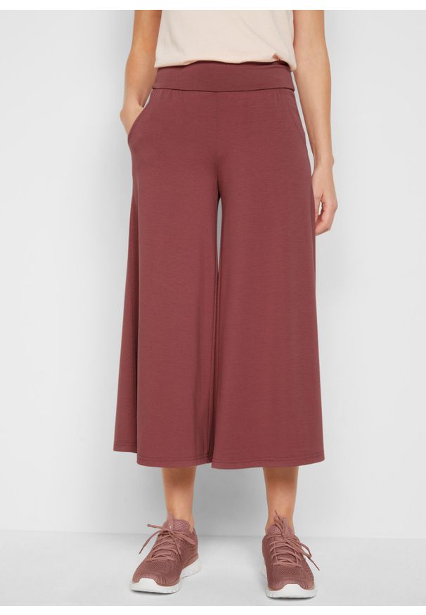 bonprix - Spodnie culotte, długość do łydki. Kolor: fioletowy. Materiał: materiał. Styl: klasyczny, sportowy