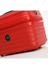 Wittchen - Kosmetyczka podróżna z ABS-u w ukośne paski czerwona. Kolor: czerwony. Wzór: paski #3
