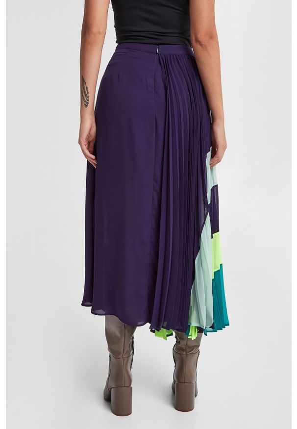 Twinset Milano - Spódnica plisowana TWINSET ACTITUDE. Wzór: aplikacja