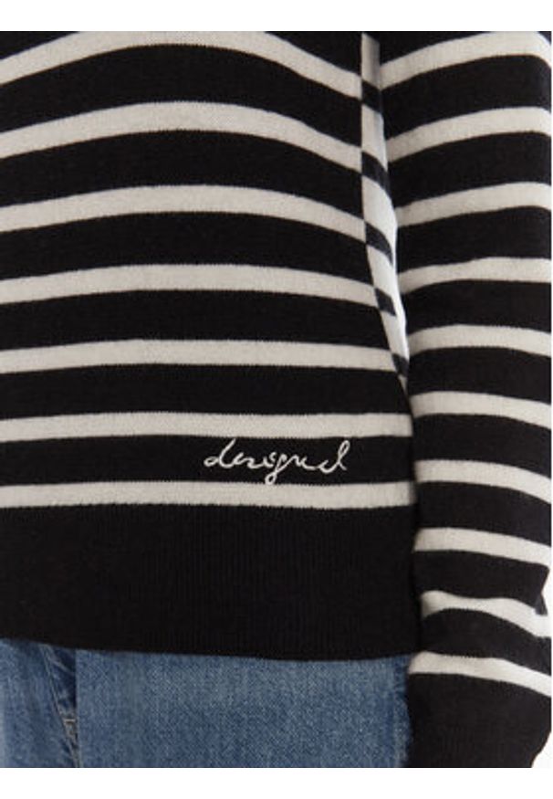 Desigual Sweter Bergen 25WWJF08 Czarny Regular Fit. Kolor: czarny. Materiał: bawełna