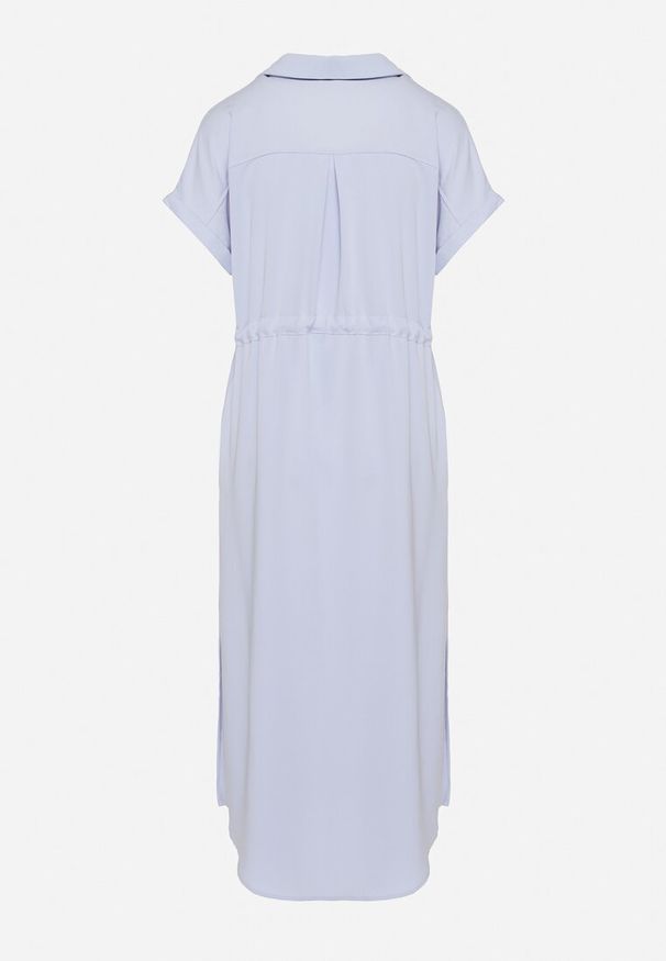 Born2be - Niebieska Koszulowa Sukienka z Krótkim Rękawem Zapinana na Guziki z Materiałowym Paskiem Piantia. Okazja: na co dzień, na imprezę. Kolor: niebieski. Materiał: materiał. Długość rękawa: krótki rękaw. Sezon: wiosna, lato. Typ sukienki: koszulowe. Styl: elegancki, casual