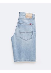 Big-Star - Szorty męskie jeansowe z przetarciami jasnoniebieskie Aleksy Workwear 220. Okazja: na co dzień. Stan: podwyższony. Kolor: niebieski. Materiał: jeans. Sezon: lato. Styl: klasyczny, casual, vintage