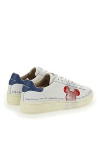MOA Concept - MOA CONCEPT - Sneakersy z czerwoną naszywką z Myszką Miki. Nosek buta: okrągły. Kolor: biały. Materiał: guma. Wzór: aplikacja #4