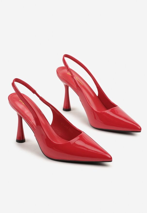Renee - Czerwone Lakierowane Sandały Szpilki Typu Slingback Ulios. Okazja: na co dzień. Kolor: czerwony. Materiał: lakier. Obcas: na szpilce. Styl: klasyczny, elegancki, casual. Wysokość obcasa: średni