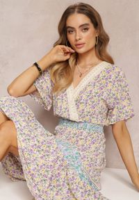 Renee - Fioletowo-Niebieska Kopertowa Sukienka Maxi z Marszczoną Gumką w Pasie i Koronkową Taśmą Marea. Okazja: na co dzień. Kolor: fioletowy. Materiał: koronka. Typ sukienki: kopertowe. Styl: casual, boho. Długość: maxi #4