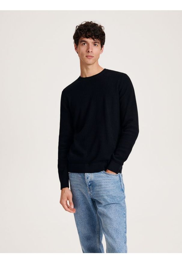 Reserved - Bawełniany sweter - czarny. Kolor: czarny. Materiał: bawełna