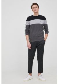 Lacoste Sweter bawełniany AH2157 męski kolor szary lekki. Okazja: na co dzień. Kolor: szary. Materiał: bawełna. Styl: casual #3