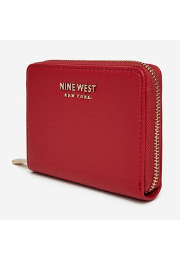 Nine West Portfel NW-W1-001-SS25 Czerwony. Kolor: czerwony. Materiał: materiał, syntetyk