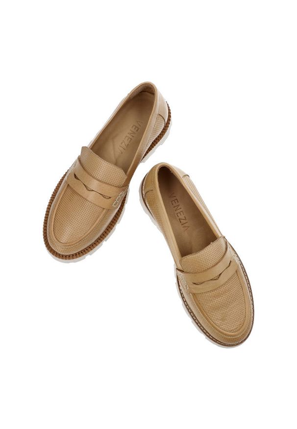 Brązowe Mokasyny Venezia Wygodne Skórzane Buty. Zapięcie: bez zapięcia. Kolor: brązowy. Materiał: skóra. Szerokość cholewki: normalna. Wzór: aplikacja. Obcas: na obcasie. Styl: elegancki. Wysokość obcasa: niski