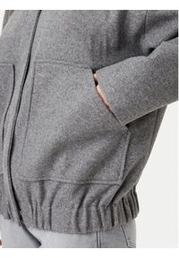 only - ONLY Kurtka przejściowa Nancy 15336622 Szary Regular Fit. Kolor: szary. Materiał: syntetyk