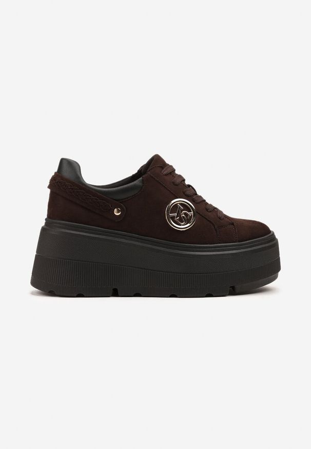 Born2be - Brązowe Sneakersy Vices na Grubej Podeszwie z Metaliczną Ozdobą Tatorelis. Okazja: na co dzień. Kolor: brązowy. Materiał: jeans. Wzór: aplikacja