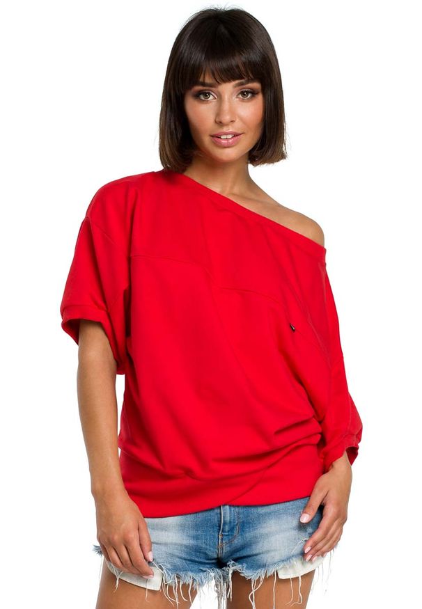 MOE - Czerwona Bluzka z Zakładanym Kopertowo Ściągaczem. Kolor: czerwony. Materiał: elastan, bawełna