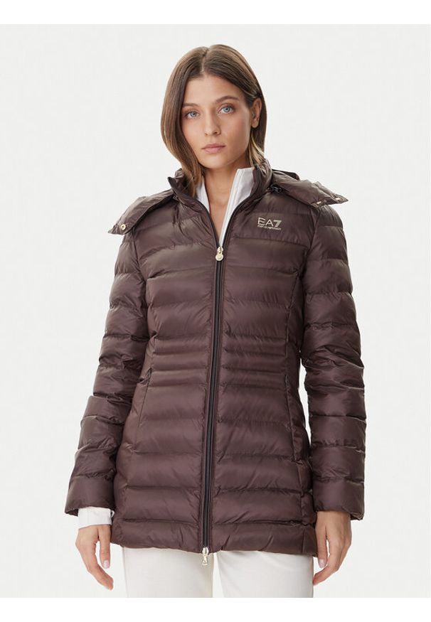 EA7 Emporio Armani Kurtka zimowa 7W000685 AF12475 U6063 Brązowy Slim Fit. Kolor: brązowy. Materiał: syntetyk. Sezon: zima