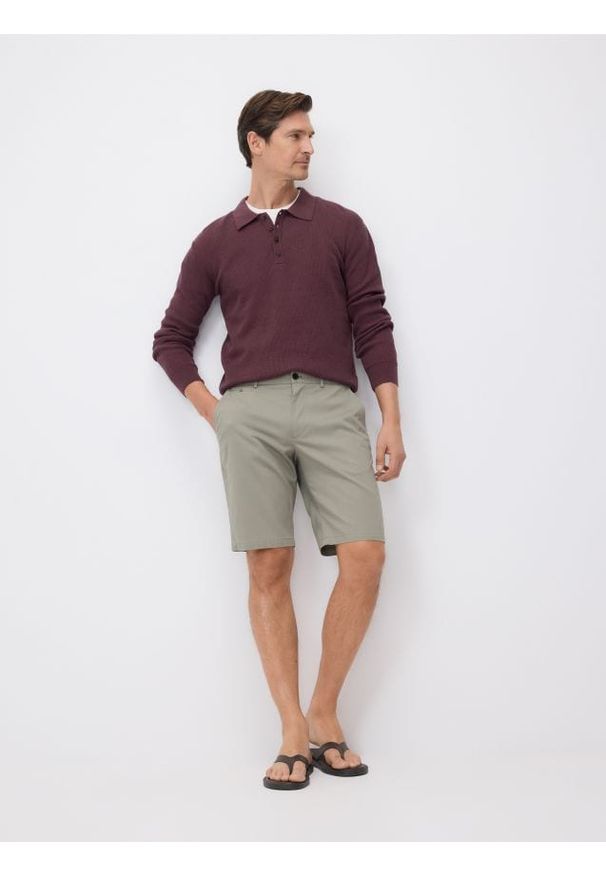Reserved - Sweter polo z lnem - bordowy. Typ kołnierza: polo. Kolor: czerwony. Materiał: len
