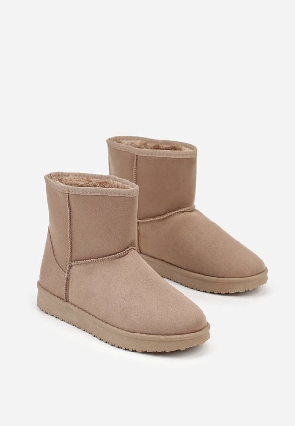 Born2be - Ciemnobeżowe Śniegowce Ozdobione Przeszyciem Retila. Okazja: na co dzień. Kolor: beżowy. Materiał: jeans. Wzór: aplikacja. Styl: casual